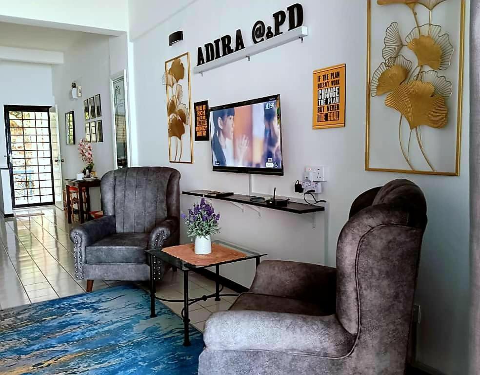 Adira Corus Paradise Seaview Family * Port Dickson